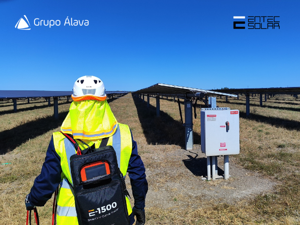 Entec Solar y Grupo Álava firman acuerdo.